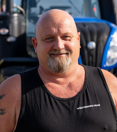 Mike_Schmoldt